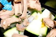 健康又美味！薏米排骨冬瓜汤的做法（家常菜谱，一次学会！）