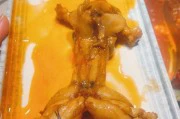 如何制作正宗四川麻辣火锅?(学会这些技巧,轻松做出美味的麻辣火锅!)