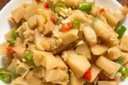 健康美味,酸笋炒瘦肉(传统佳肴,营养滋补,酸笋与瘦肉完美搭配)