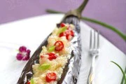 蒜汁茄子,一道口感香浓的家常菜(家常美食,做法简单,尝起来令人回味无穷)