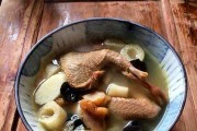 秘制天麻蒸凤翅,醇香入味,口感极佳(以中药天麻搭配凤翅,烹饪过程详解)
