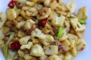 香辣土豆藕丁做法(美食佳品煮出口感与味道的双重奇妙)