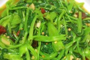 肉炒空心菜，营养美味的家常菜（健康蔬菜+优质蛋白，口感鲜美，一道不容错过的佳肴）