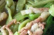 肉丝卤手擀面的制作方法(手工擀面,鲜嫩多汁的肉丝卤,一碗美味的家常面条)