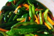 酸脆爽口腌黄瓜的制作(做法简单,味道好吃,营养丰富!)
