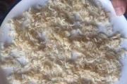 用虾皮粉烹调美食(探究虾皮粉的制作和应用,打造美食佳肴)
