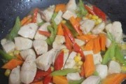 虾米炒瘦肉,营养美味的家常菜(用虾米炒出肉嫩味鲜的佳肴)