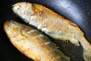 生煎小黄鱼的制作方法(如何用新鲜小黄鱼制作美味生煎)