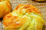 手撕面包椰蓉风味制作(做法详解,让你在家也能吃到美味面包)