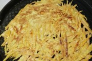 享受美味的香辣早餐饼(家常制作,简单易学)