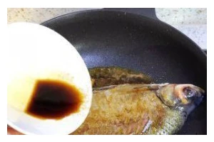 糖醋鳊鱼的制作方法（健康美味的糖醋鳊鱼菜谱）