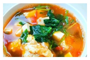 美味三文鱼骨豆腐汤的制作方法（健康鲜香，营养丰富，让你爱上料理的艺术）