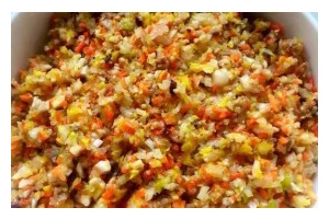 以素馅儿水饺为主角的美味佳肴（美食专家教你掌握的简单做法，健康又美味）