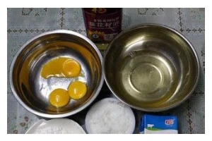 用婴儿米粉制作拉花戚风（婴儿米粉制作甜品，你做过吗？）