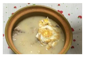 用杏鲍菇炖出美味蛋汤（做法简单，味道鲜美，营养丰富）