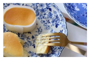 手作日式乳酪蛋糕制作指南（口感细腻、健康美味、简单易做）