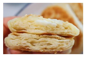 香酥五香烧饼的制作方法（美味烧饼，自己动手更健康）