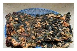 紫苏虾米鸡蛋饼的做法（小清新早餐搭配，营养美味又健康）