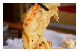 手撕饼，咸鸭蛋香气扑鼻（用料简单，做法易学，享受美味）