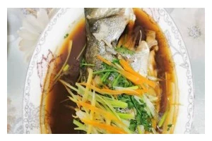 手把手教你做美味的绣球鲈鱼（传承家庭美食，品味家乡的味道）