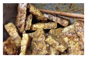 如何制作美味的油炸油豆腐（一次性解决香脆口感和内心膘肥问题）