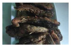 自制五香熏鱼，健康美味又简单！（家庭厨艺不止于此，五香熏鱼DIY全攻略！）