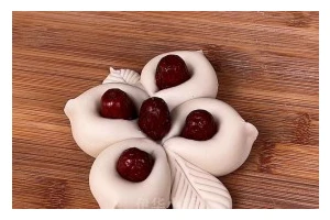 蒸枣花的做法（让你的甜品更有颜值）