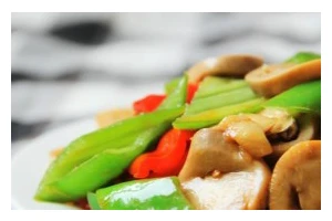 蒜苗草菇美食大赏（以新鲜蒜苗和香味浓郁的草菇为主料，打造鲜美健康的佳肴）
