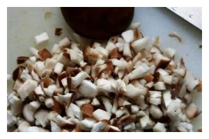 营养健康，美味可口的肉馅香菇（营养健康，美味可口的肉馅香菇）