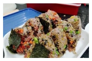 鲜虾天妇罗拉面的制作方法（一道美味又营养的日式料理）