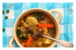 无花果红萝卜瘦肉汤，营养又美味（15分钟学会做这道超级简单的营养汤）