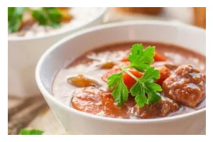 美味营养的西红柿土豆牛肉汤的做法（家常健康，简单易学，营养丰富）