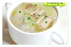 一品淮山煲的家庭美食制作秘籍（美味淮山汤品的烹饪技巧与口感调配）