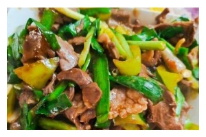 美味小炒猪心的制作方法（用新鲜的猪心，炒出口感丰富的佳肴）