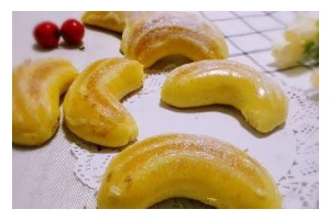 香蕉包的做法（简单易学的香蕉包制作方法）