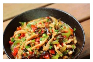 四川鱼香肉丝的制作方法（家庭美食大赏，学会四川鱼香肉丝的正确做法！）