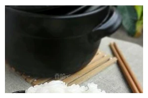 如何煮好一碗白米饭（教你煮出饭粒饱满、口感Q弹的白米饭）