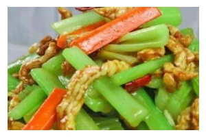 五花肉炒芹菜，美味又健康（家常菜谱分享，营养丰富又简单易学）