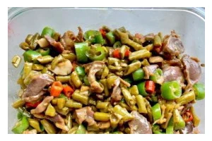 家常美食（清爽可口、健康美味、家庭聚餐佳品）