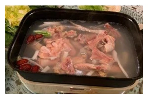 椰子鸡的制作方法（如何制作美味的椰子鸡）