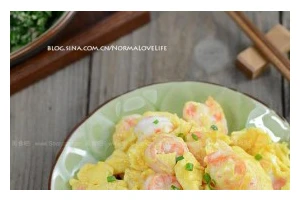 以虾仁跑蛋，美味难挡！（15个步骤，轻松做出美味的虾仁跑蛋！）