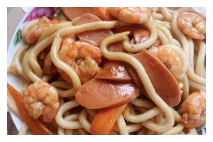 日系野菜乌冬面的做法（以新鲜野菜为原料，打造美味健康的乌冬面）