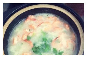 营养美味的鲜虾瑶柱苦瓜鸡蛋汤（家庭必备的健康汤品，烹调技巧不容错过）