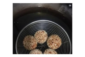 「金秋味蕾狂欢（打造秋季餐桌上的视觉与味觉盛宴）