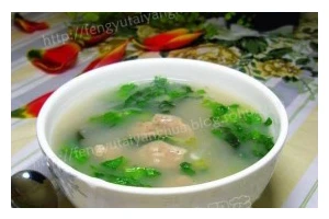 以莴笋叶为食的健康饮品（简单易做，养生美味）