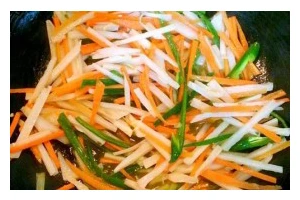 学会制作美味的沂蒙炒三丝