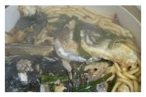 以鱼头粉为主材，做出美食佳肴（传统美味的鱼头粉，如何获得更多口感与味道？）