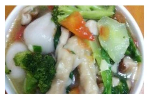 尝试制作自己的三鲜面（传统美食，自家制作，美味无比）