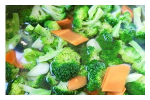 以西兰花炒牛肉丸，营养美味又健康（让你爱上西兰花的正确吃法）