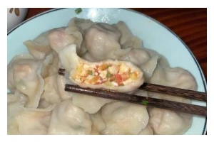 教你如何制作美味可口的西红柿鸡蛋馅水饺（口感细腻，鲜香可口，让你爱不释口）
